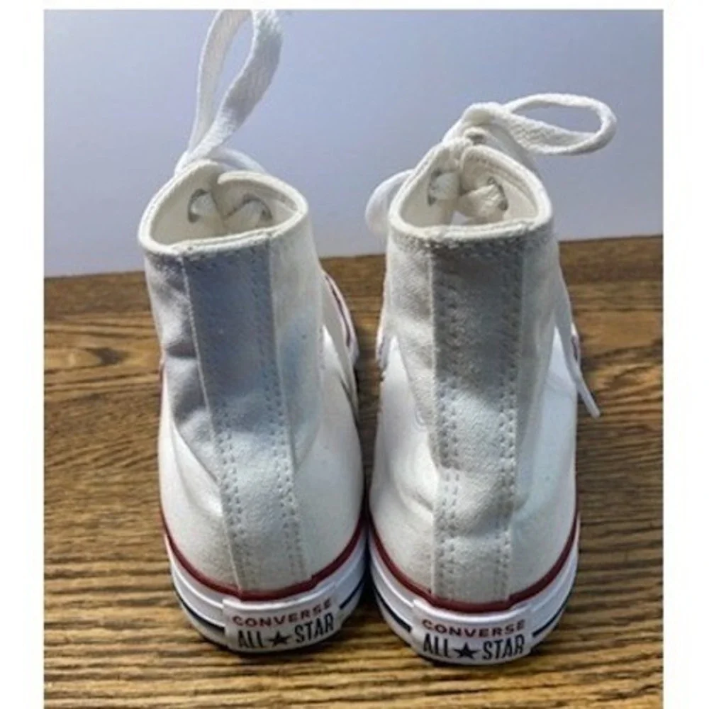 Converse Chuck Taylor All Star High Top White Canvas Youth Sneakers Size 3 3J253